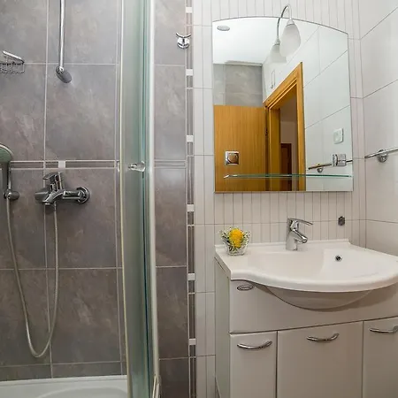 Kristina Apartment *