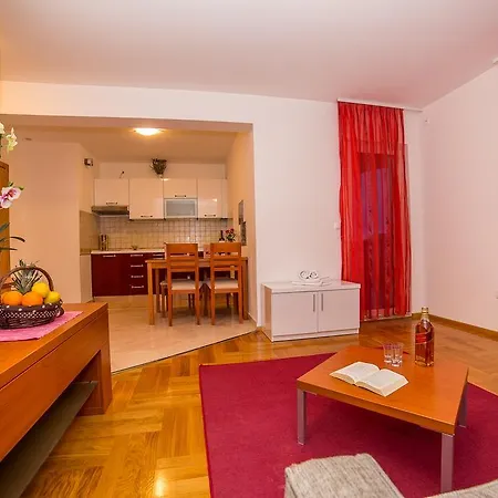 Apartment Kristina Makarska